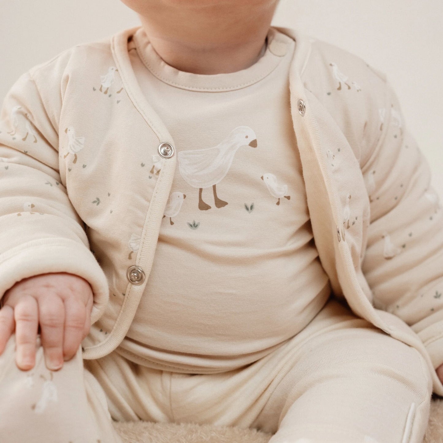 Shirt lange mouw - Zand - Newborn Naturals - Little Goose