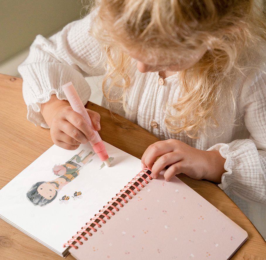 Waterkleurboek Rosa & Friends