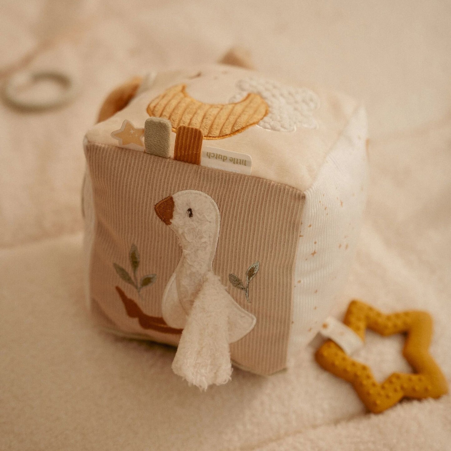 Activiteitenkubus - Beige - Newborn Naturals