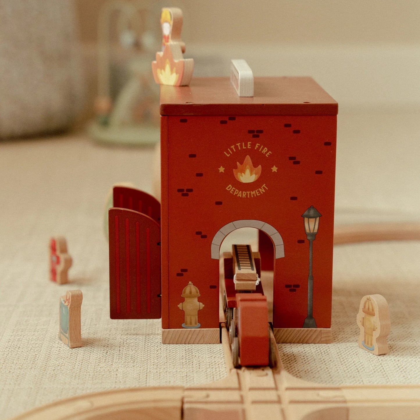 Houten brandweerkazerne – Rood – Essentials