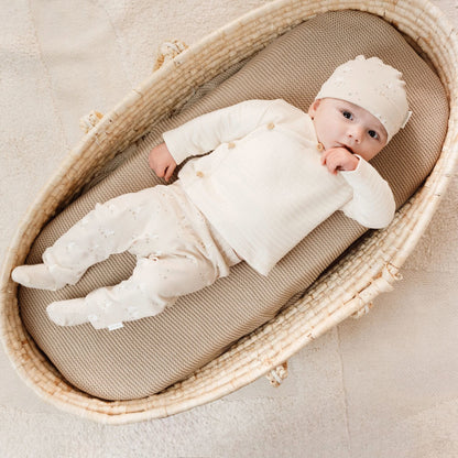 Mutsje - Beige - Newborn Naturals - Little Goose