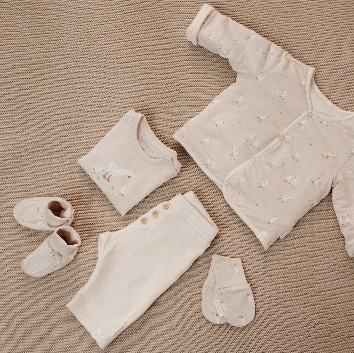 Slofjes - Zand - Newborn Naturals - Little Goose