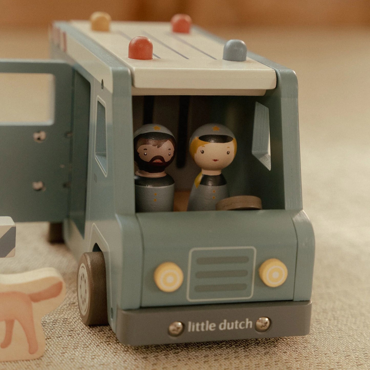 Houten politiewagen – Blauw – Essentials