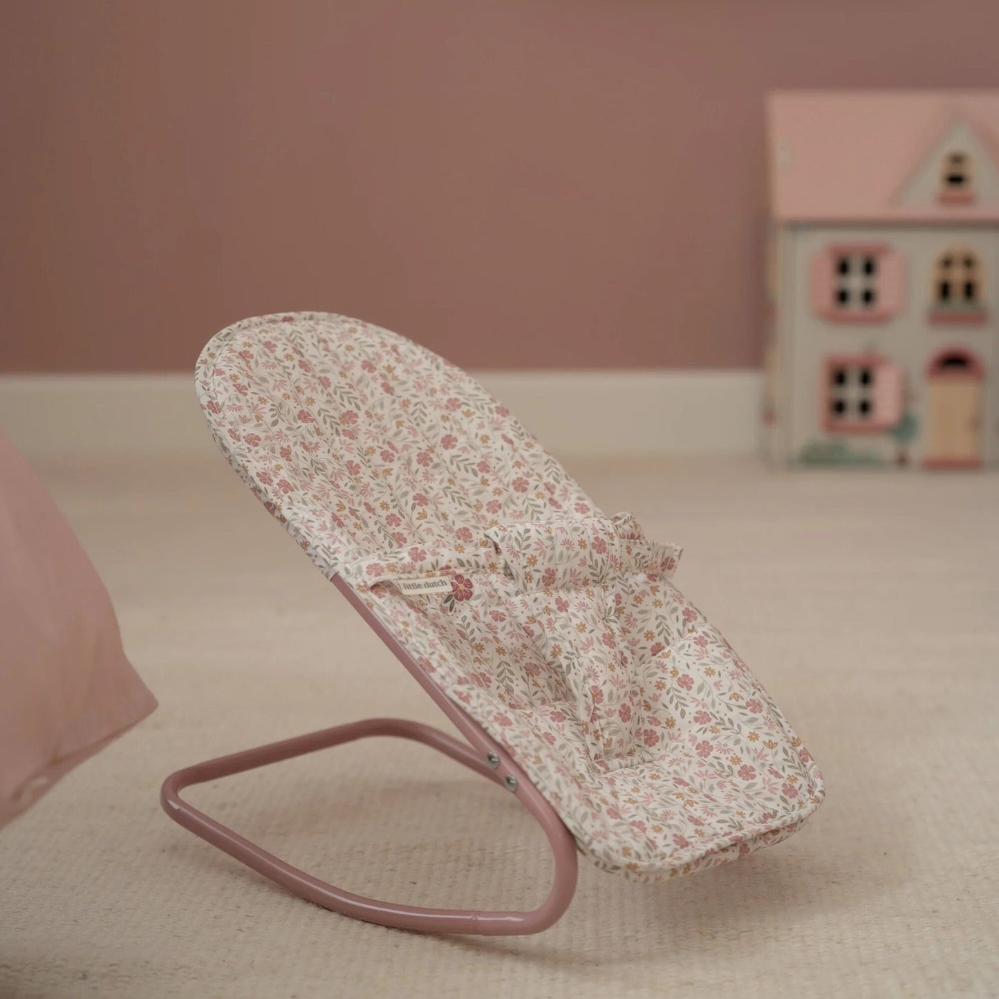 Poppenwipstoel – Meerkleurig – Essentials – Soft Flowers
